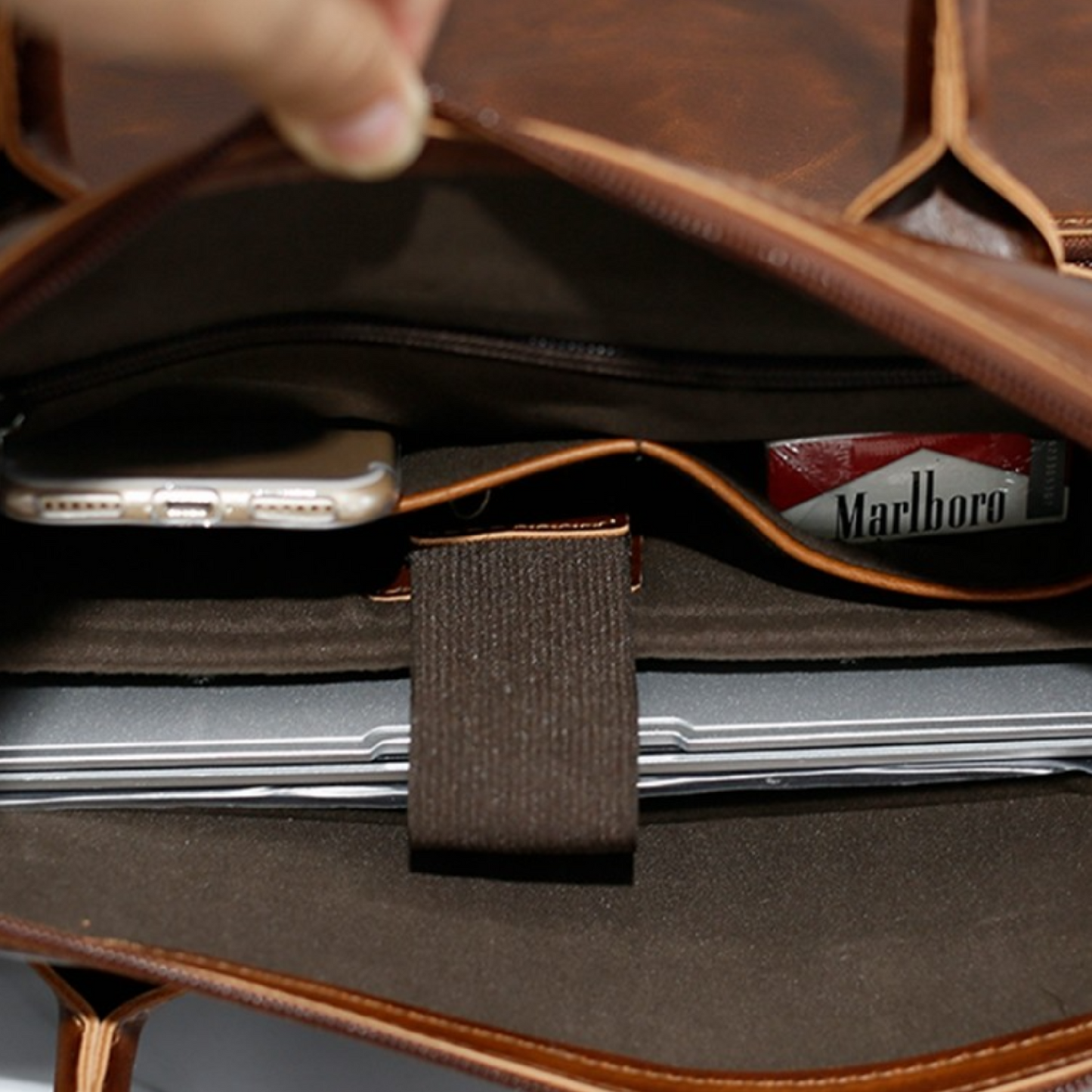 Genuine Leather New Handbag for Men's